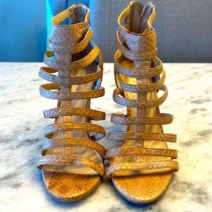 Vince Camuto strappy nude leather snakeskin heels with bsck zip. Size 7M